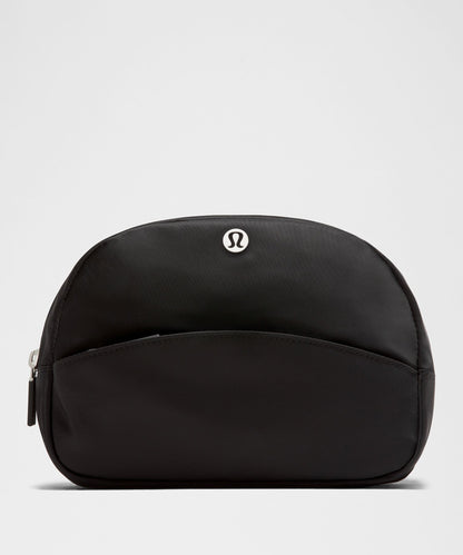 Lululemon City Essentials Pouch 4L