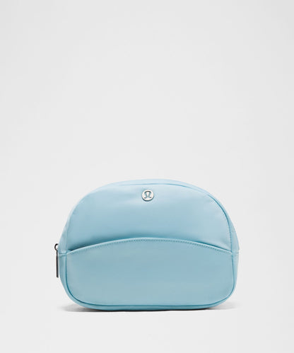 Lululemon City Essentials Pouch 4L