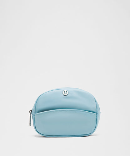Lululemon City Essentials Pouch *Mini 2L
