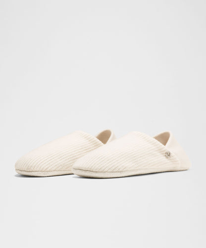 Lululemon Women's Cashmere and Wool Slippers