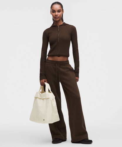 Lululemon On My Level Tote Bag 20L