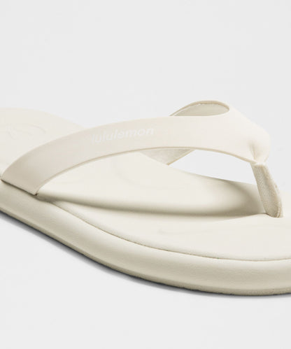 Lululemon Women's Restfeel Flip-Flop