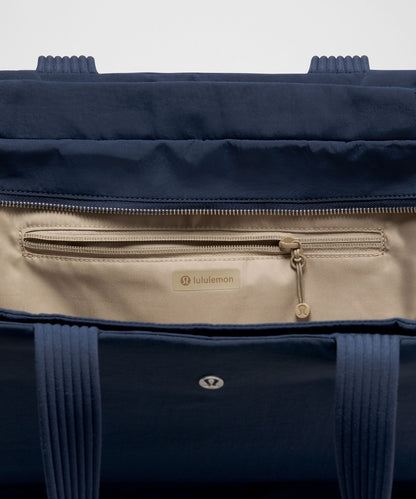 Lululemon Triple Compartment Tote Bag 18L