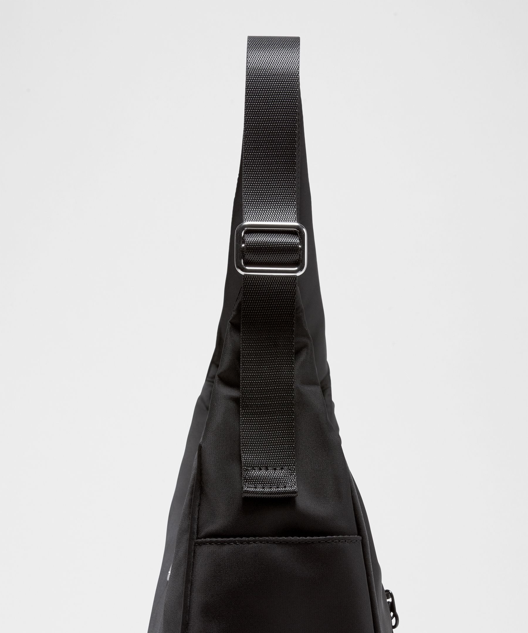 Lululemon City Essentials Shoulder Bag 4L