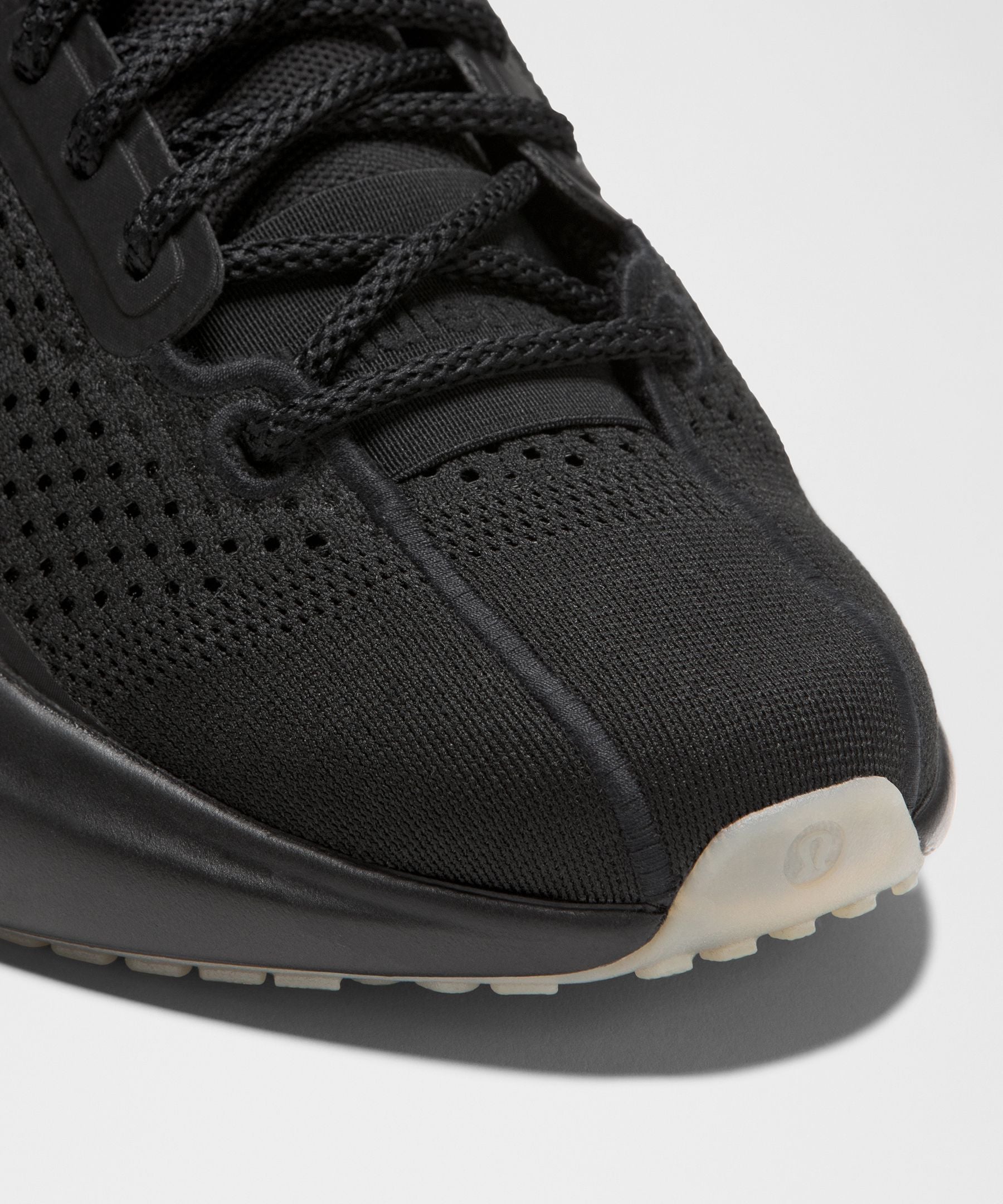 Lululemon Women's Chargefeel 3 Workout Shoe
