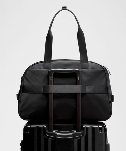 Lululemon City Essentials Duffle Bag 28L