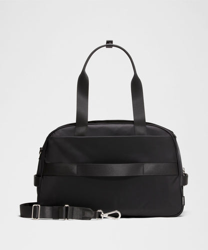 Lululemon City Essentials Duffle Bag 28L