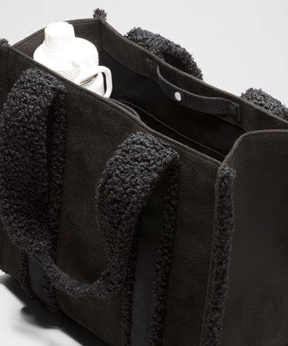 Lululemon Boxy Tote Bag 10L *Faux Shearling Trims