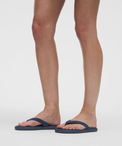 Lululemon Women's Restfeel Flip-Flop