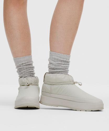 Lululemon Women's Wunder Puff Mini Boot