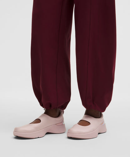 Lululemon Women's Mary Train Sneaker