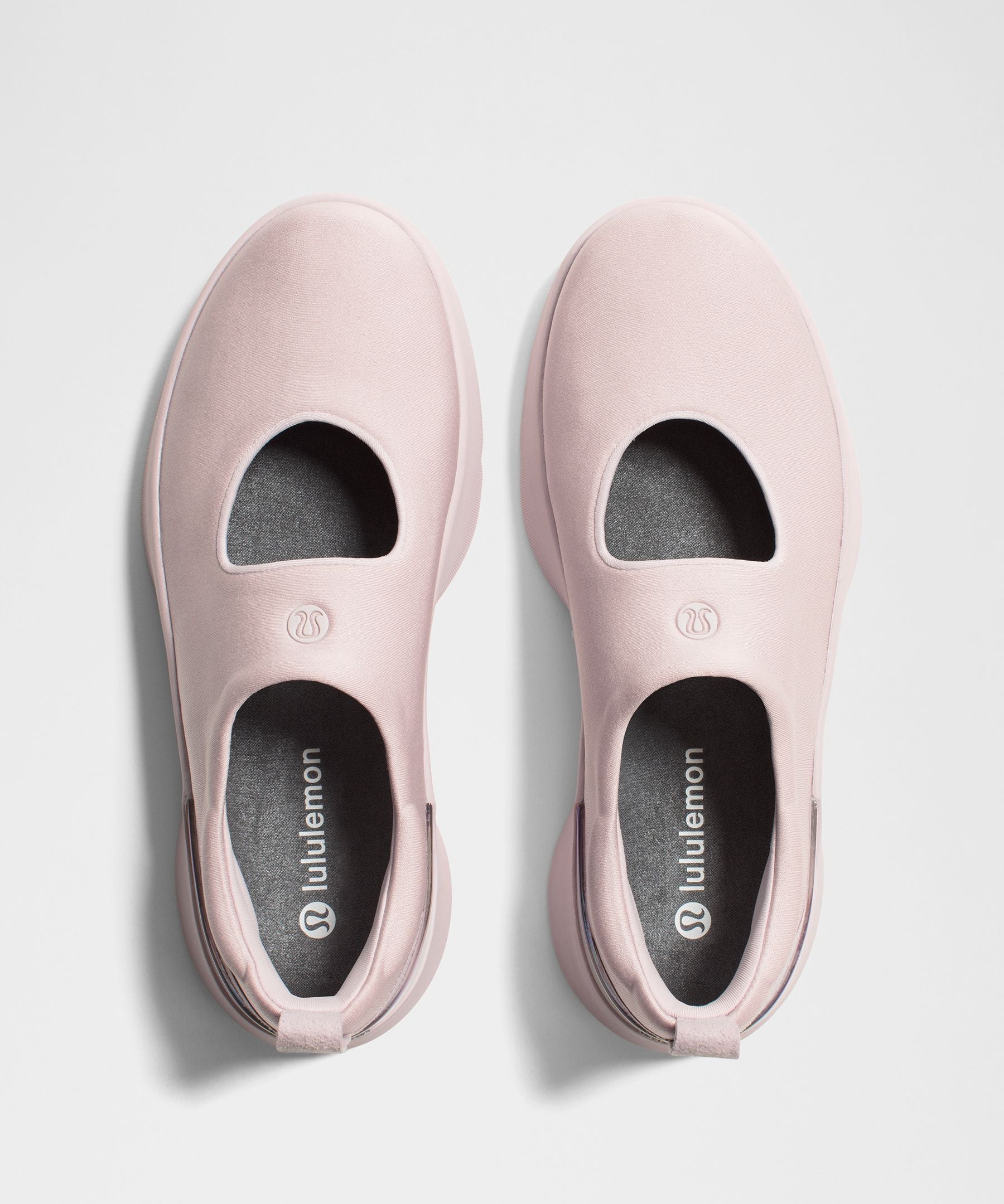 Lululemon Women's Mary Train Sneaker