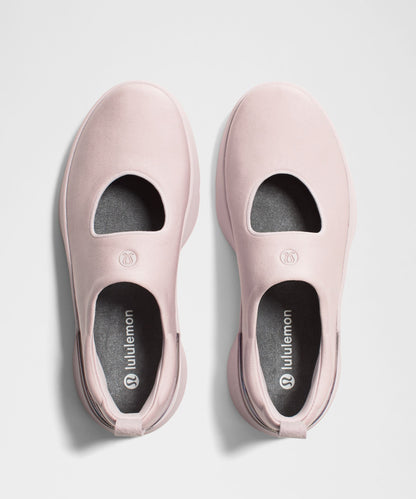 Lululemon Women's Mary Train Sneaker
