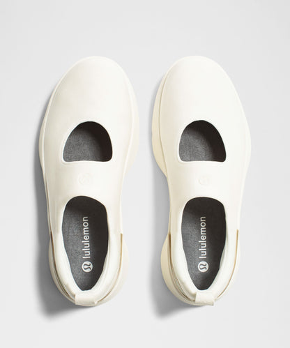 Lululemon Women's Mary Train Sneaker