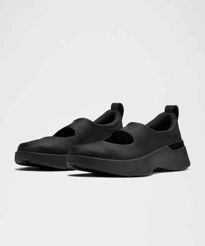 Lululemon Women's Mary Train Sneaker