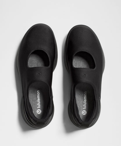 Lululemon Women's Mary Train Sneaker