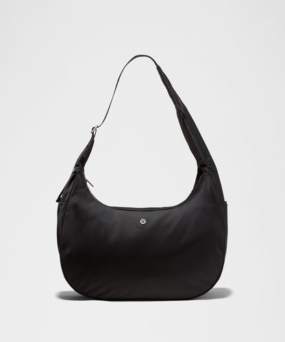 Lululemon City Essentials Oversized Shoulder Bag 18L