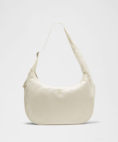 Lululemon City Essentials Oversized Shoulder Bag 18L