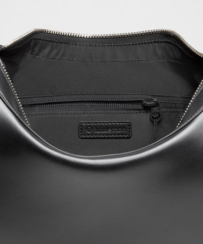 Lululemon City Essentials Shoulder Bag 4L *Smooth Leather Alternative