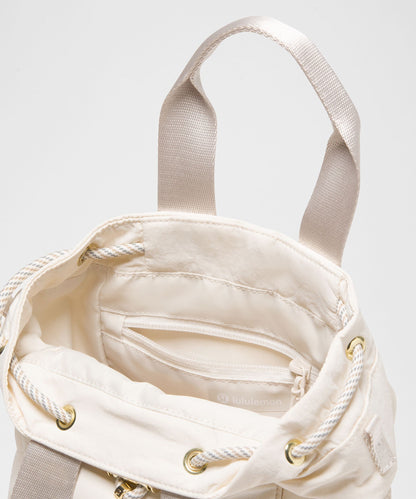 Lululemon Convertible Drawstring Bucket Bag Mini 5L