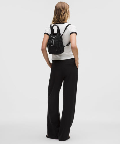 Lululemon Convertible Drawstring Bucket Bag Mini 5L