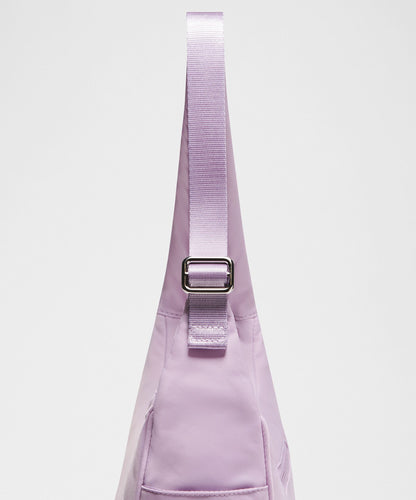 Lululemon City Essentials Shoulder Bag 4L