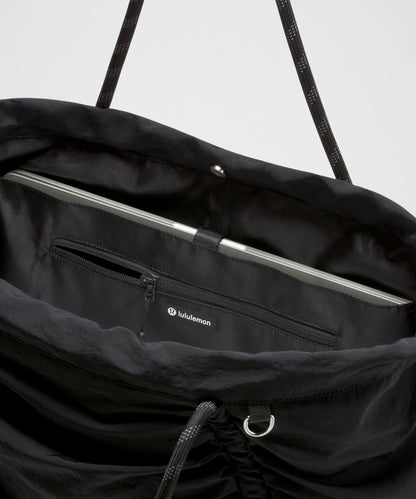 Lululemon Ruched Tote Bag 24L