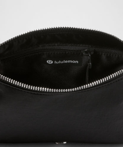 Lululemon Convertible Ruched Strap Crossbody Bag Mini *1.5L