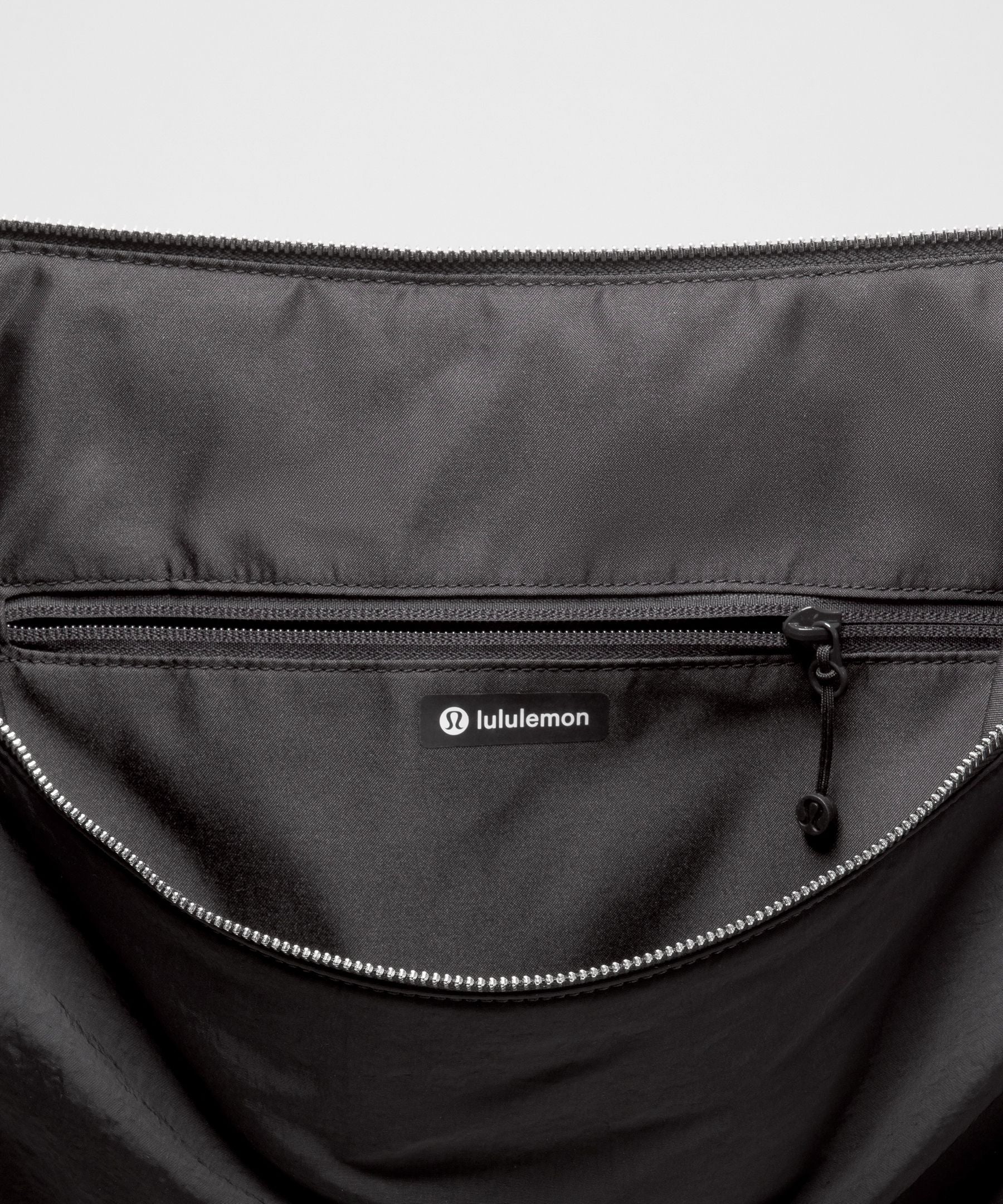 Lululemon Convertible Ruched Crossbody Bag *Large 16L