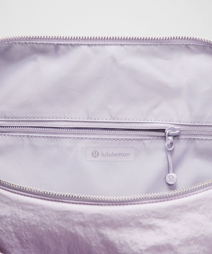 Lululemon Convertible Ruched Crossbody Bag *Large 16L