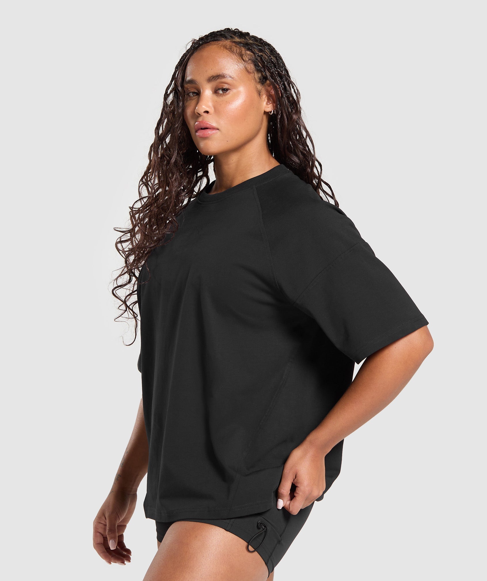 Women's Gymshark Legacy Logo Oversized T-Shirt Black