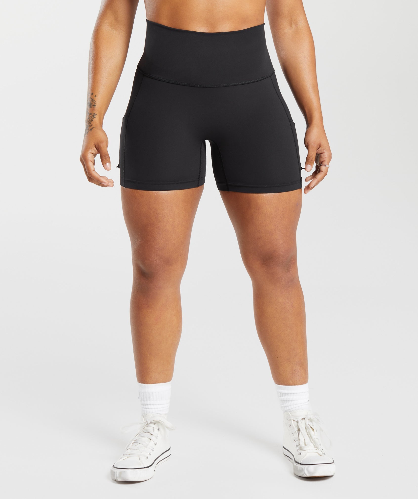 Women's Gymshark Legacy Logo Tight Shorts Black
