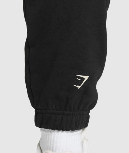 Women's Gymshark Lifting Essentials Graphic Brushed Oversized Joggers Black