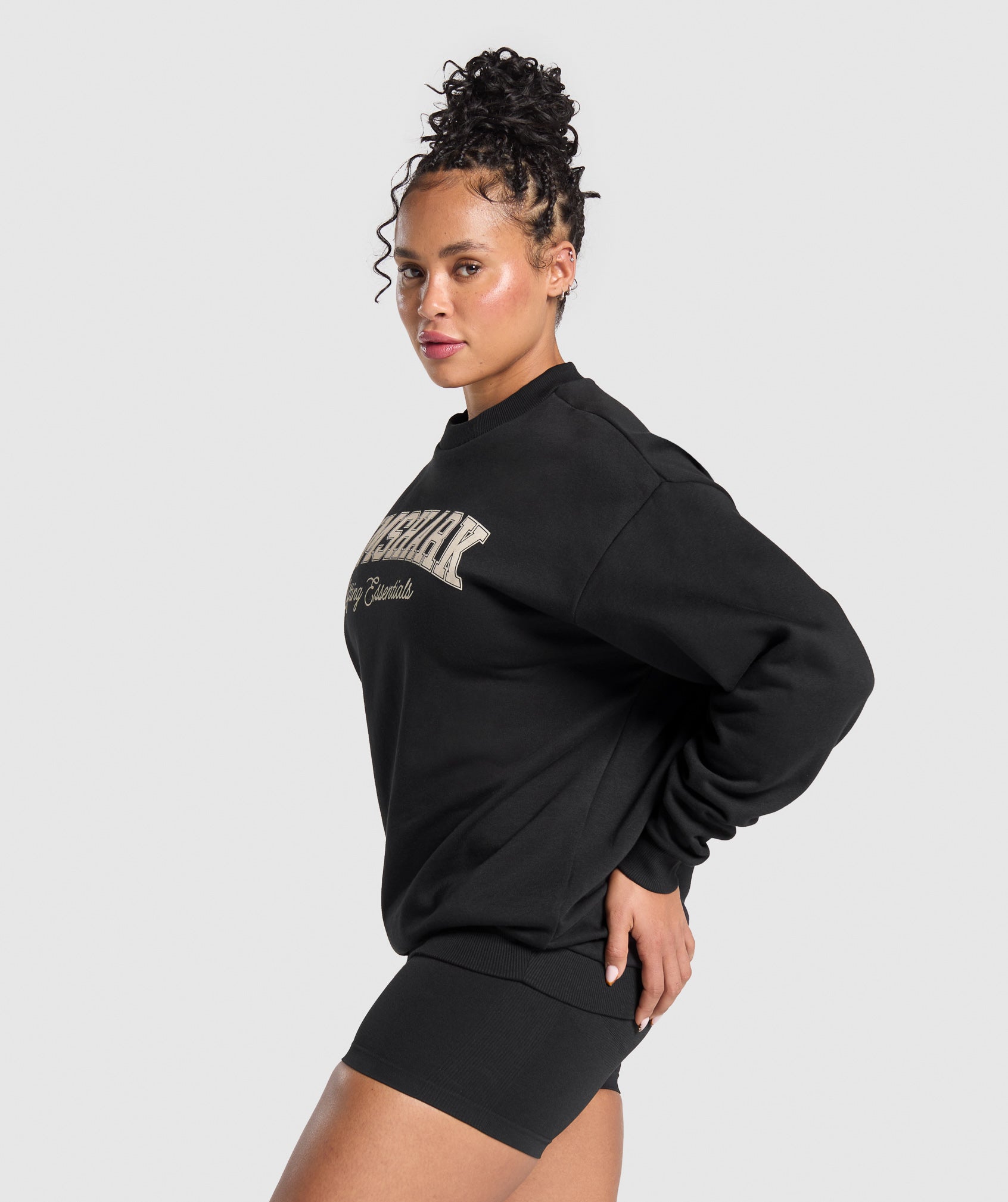 Women's Gymshark Lifting Essentials Graphic Brushed Oversized Sweatshirt Black