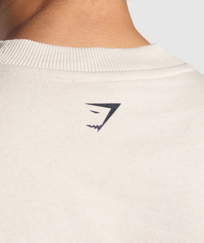 Women's Gymshark Lifting Essentials Graphic Brushed Oversized Sweatshirt Oat White