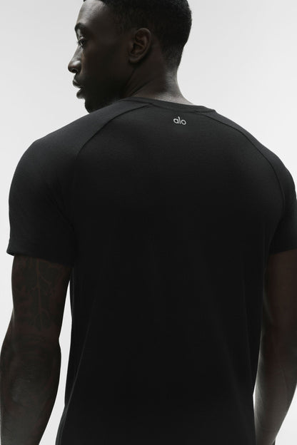Alo Yoga Triumph Raglan Tee