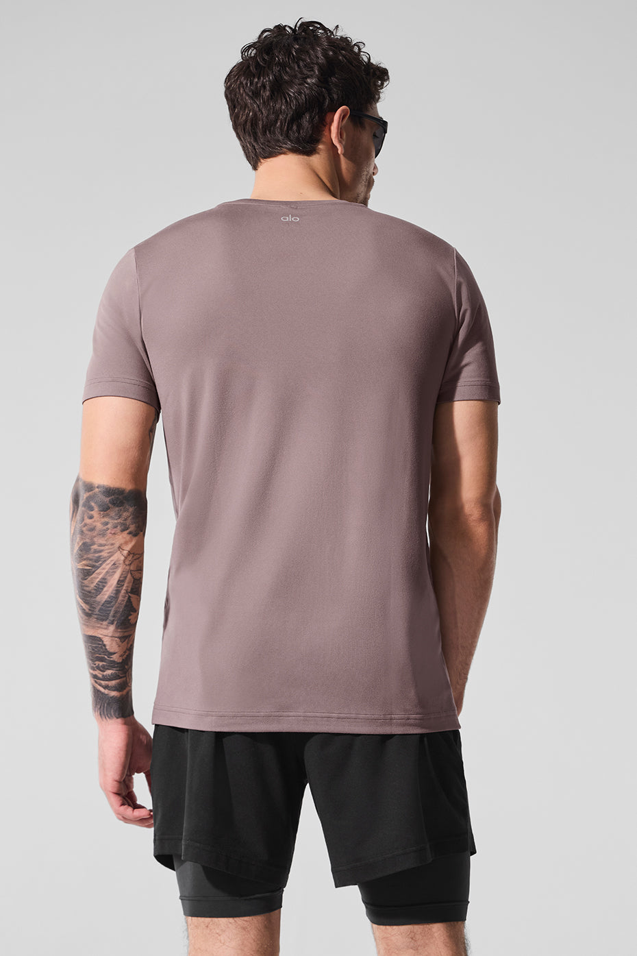 Alo Yoga Conquer Reform Crewneck Short Sleeve