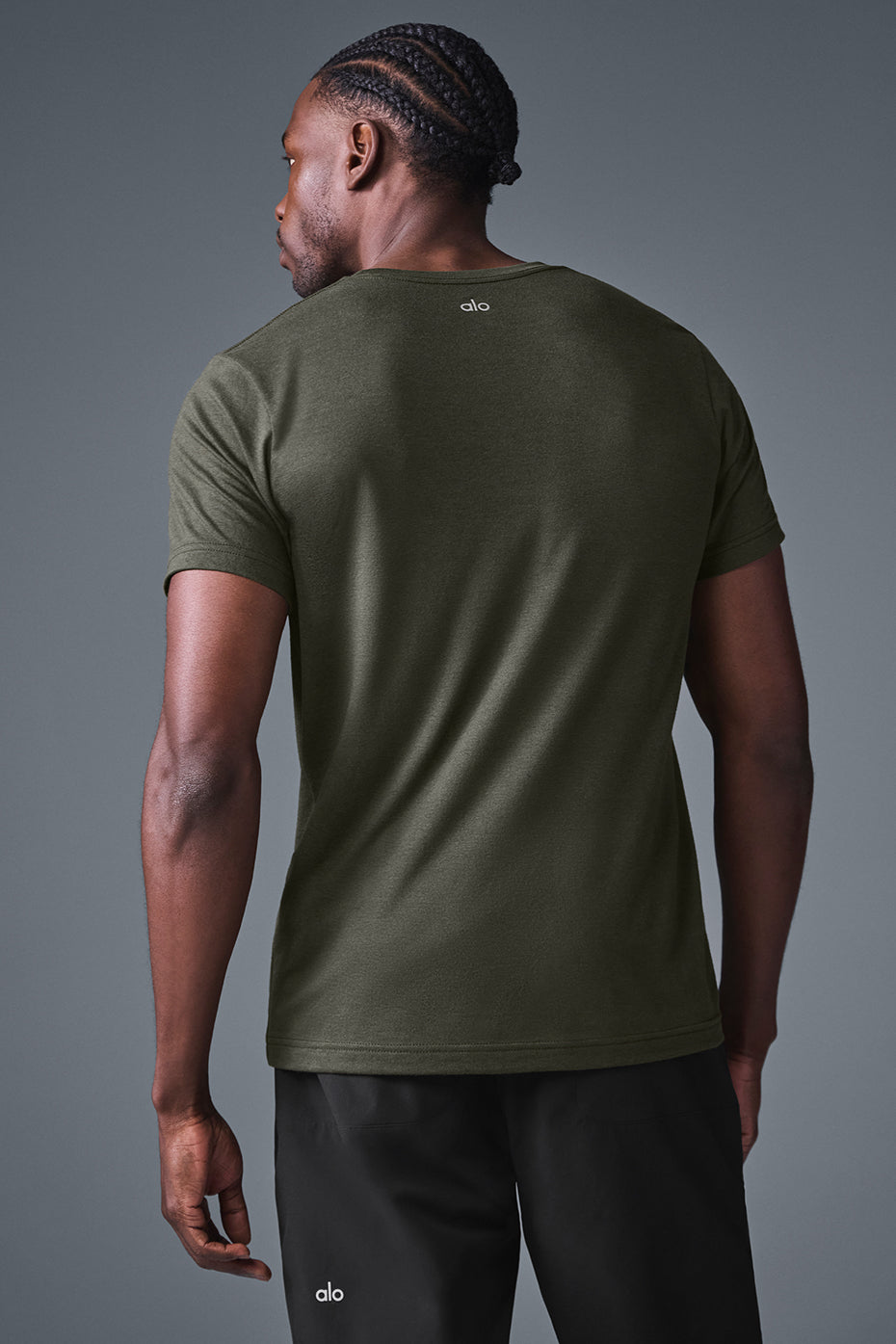 Alo Yoga Triumph Tee