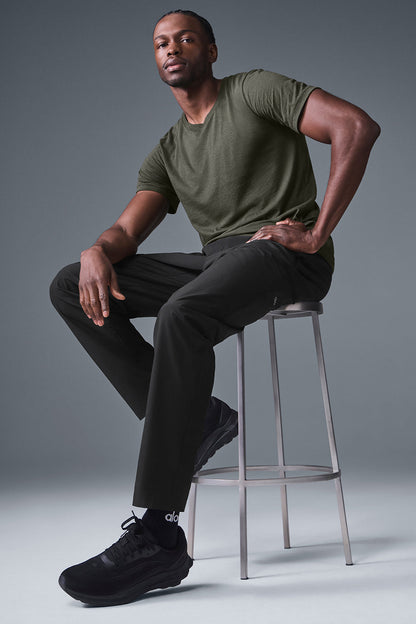 Alo Yoga Triumph Tee