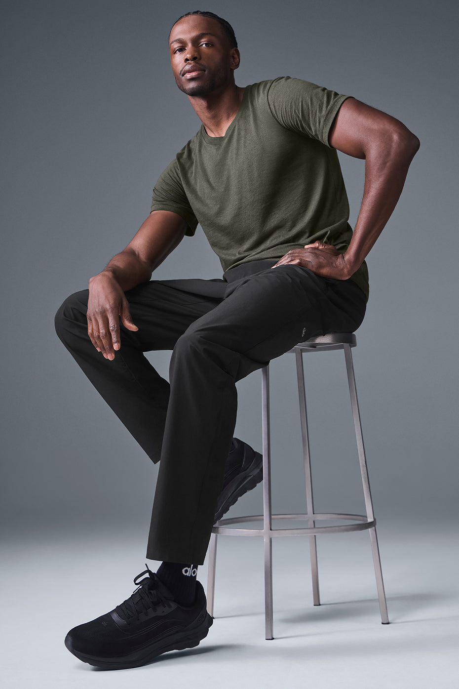 Alo Yoga Triumph Tee