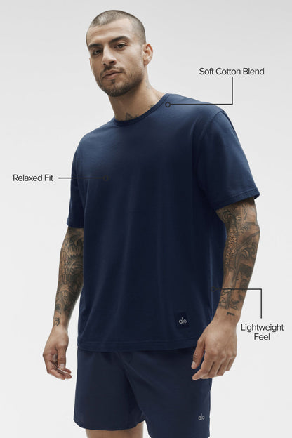 Alo Yoga Essential Short Sleeve Street Tee