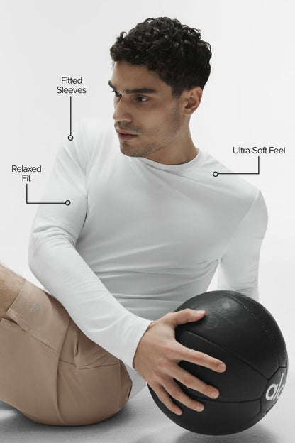 Alo Yoga Conquer Reform Crewneck Long Sleeve