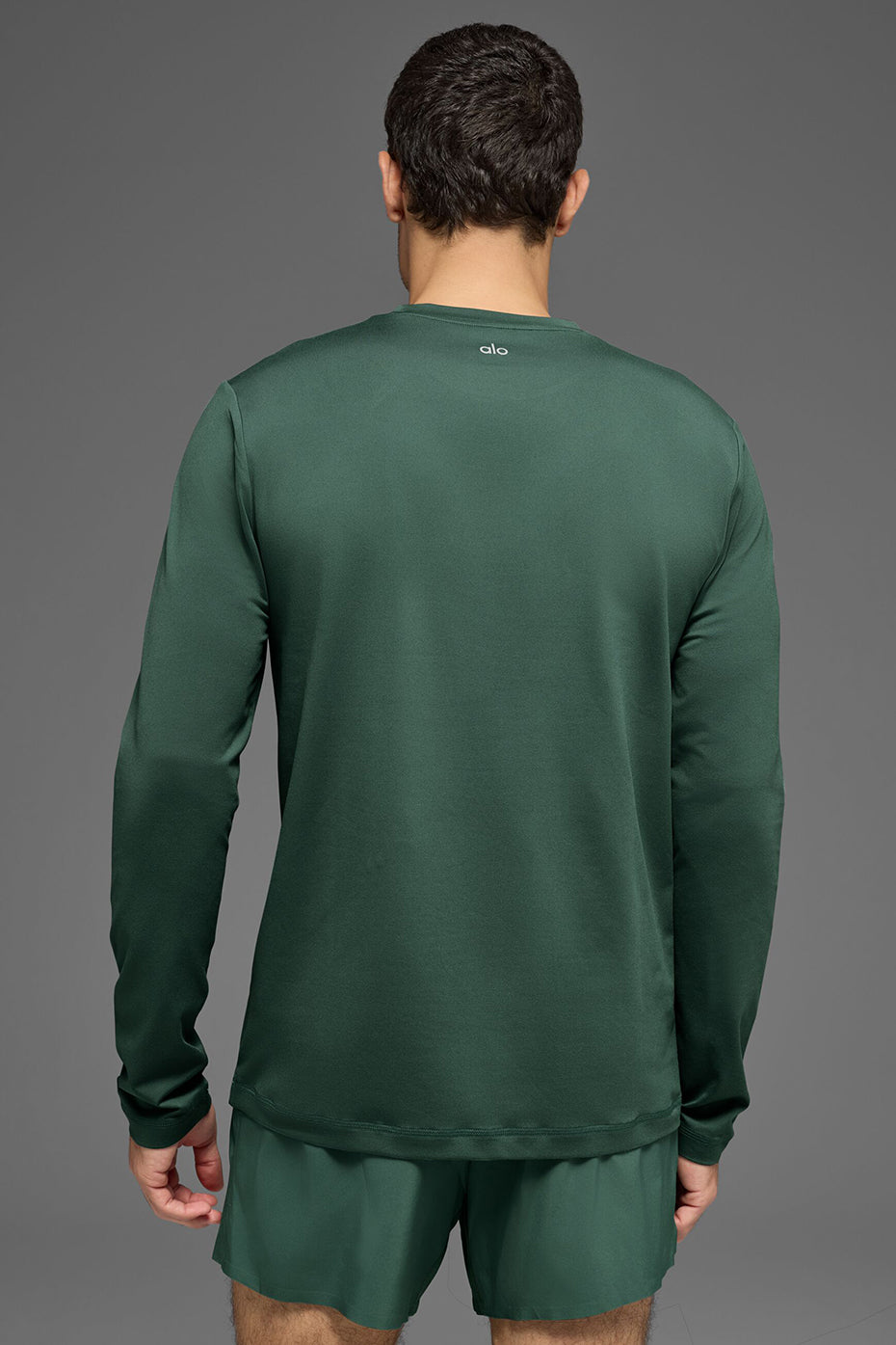 Alo Yoga Conquer Reform Crewneck Long Sleeve