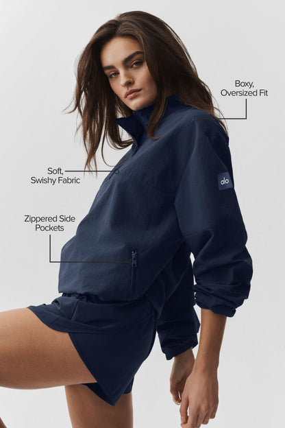 Alo Yoga Women'S Light Weight Takeaway Track Pullover