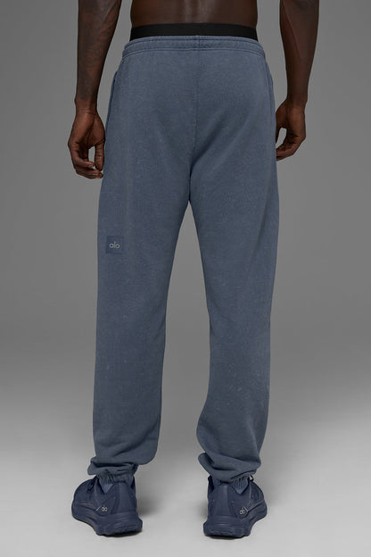 Alo Yoga Chill Vintage Wash Sweatpant