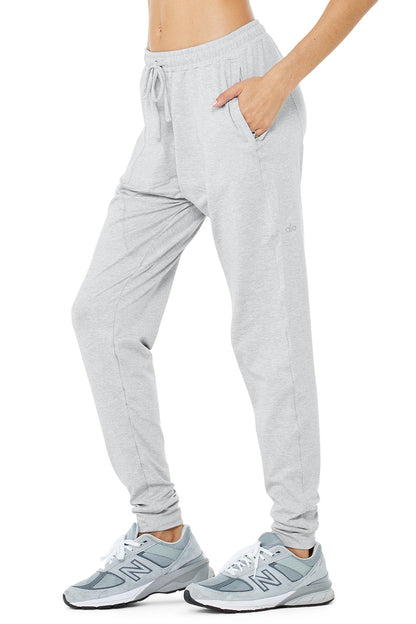 Alo Yoga Women'S Conquer Revitalize Pant