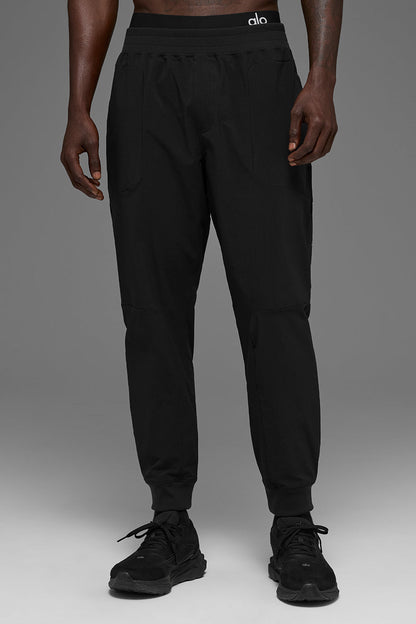 Alo Yoga Co-Op Pant (Regular)