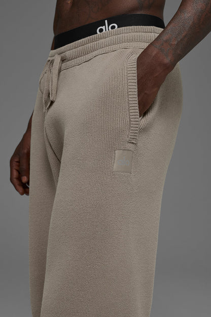 Alo Yoga Scholar Straight Leg Sweatpant