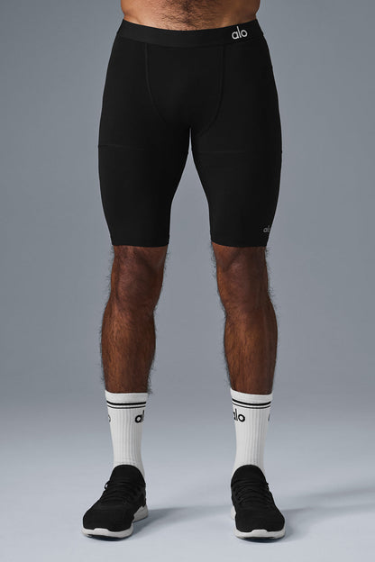 Alo Yoga 9" Flight Compression Short