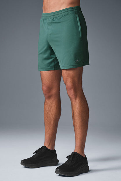 Alo Yoga 7" Conquer React Performance Short